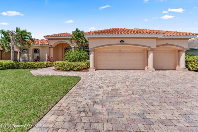 Building Photo - 3631 Thurloe Dr
