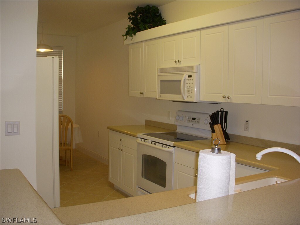 Fort Myers, 
                        , –