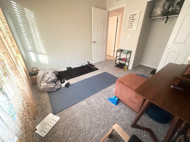 Foto del edificio - 12302 W 56th Ln