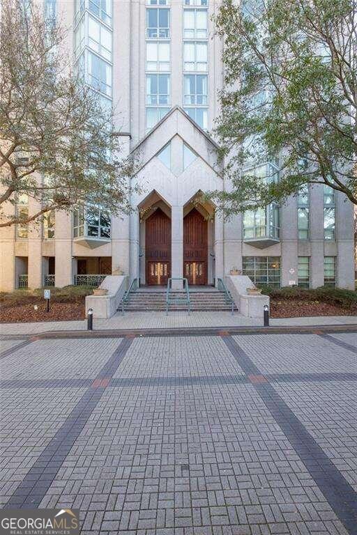 Building Photo - 2870 Pharr Ct S Northwest