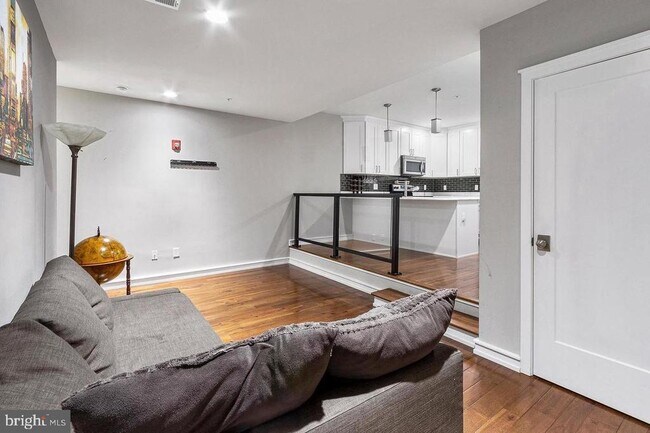 Foto del edificio - 1323 N 7th St