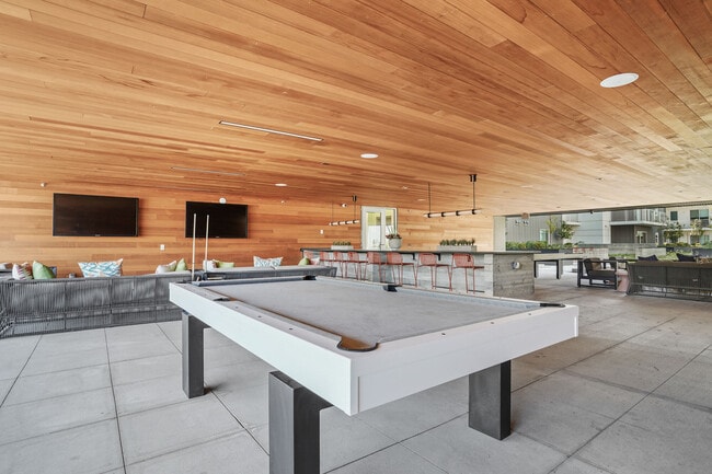 Building Photo - Harvest