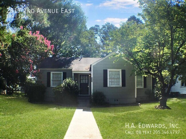 Foto del edificio - 2917 2nd E Ave