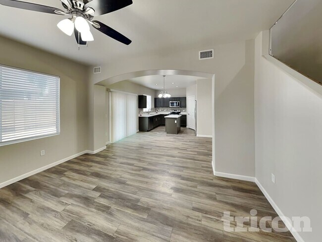 Building Photo - 3917 W Maldonado Rd