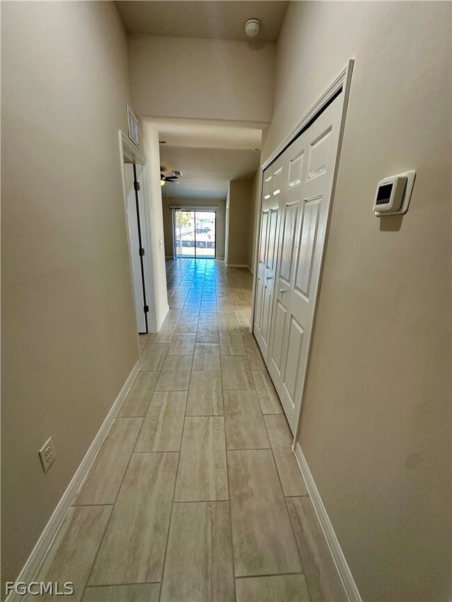 Foto del edificio - 3821 SW 9th Ave