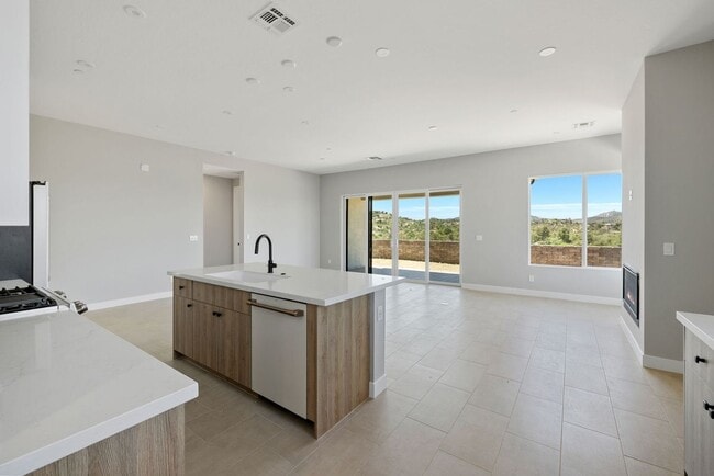 Foto del edificio - 1338 Rockwood Dr