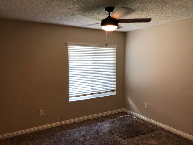 Building Photo - Heart & Home Property Management