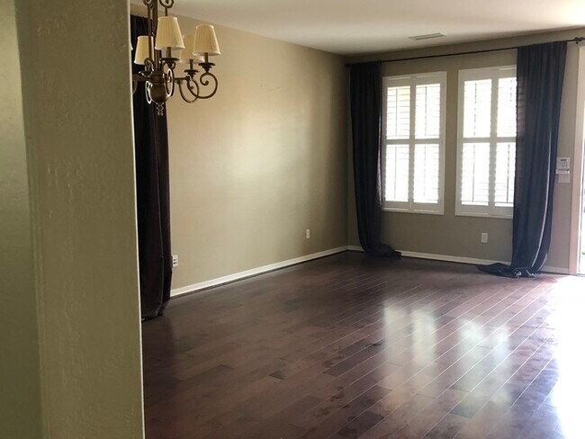 Foto del edificio - 4/2.5 in Gated Community