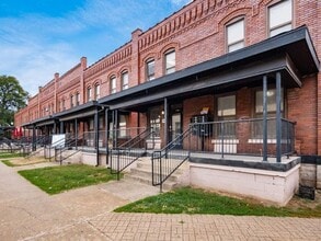 Building Photo - 24 Chittenden Ave