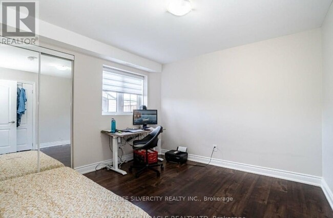 Building Photo - 62 Tysonville Cir