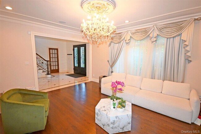 Foto del edificio - 26 Spring Ln
