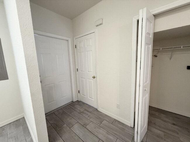 Photo - 4330 Har Paul Cir Apartment