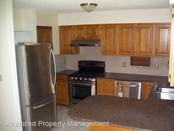 Building Photo - 2 br, 2 bath House - 730 Ridgewood A