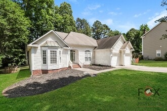 Building Photo - 124 Pamlico Ln