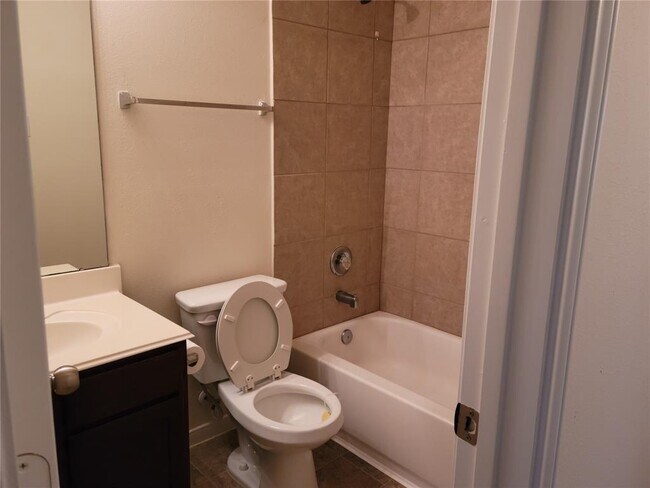 Foto del edificio - 9303 Ratama Creek Ln