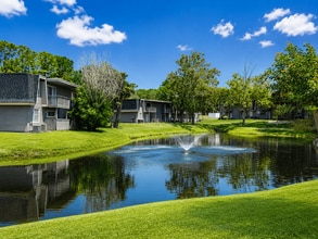 Building Photo - Auburn Glen Apartments