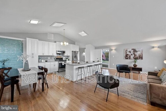 Foto del edificio - 4234 South Dakota Ave NE