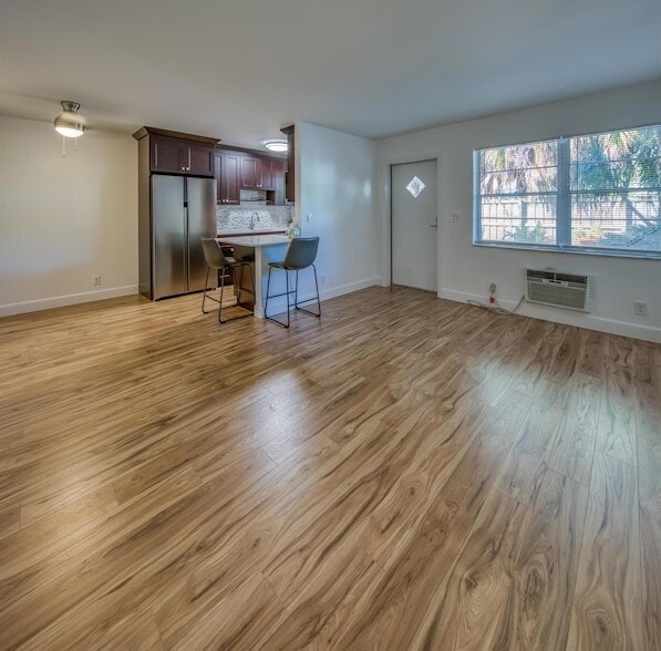 Foto del edificio - 417 N K St