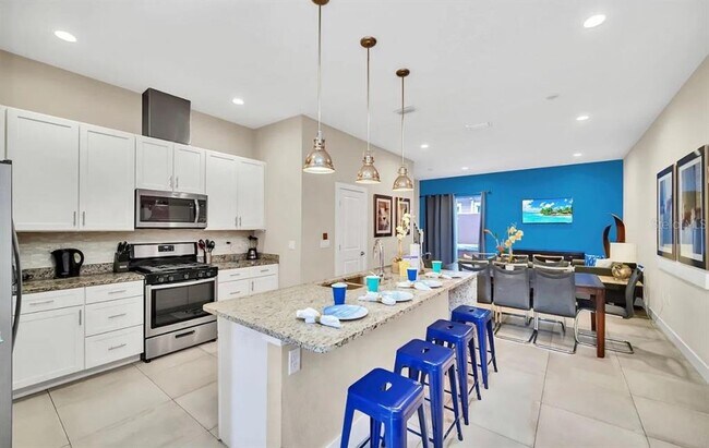 Foto del edificio - 2643 Sunrise Shores Dr