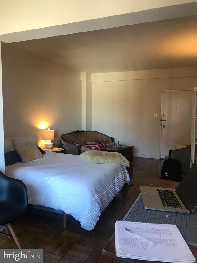Living/Bedroom Space - 1727 Massachusetts Ave NW