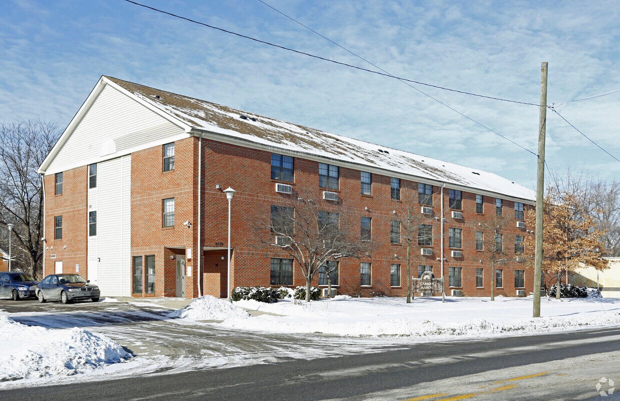 Primary Photo - Canaan Manor
