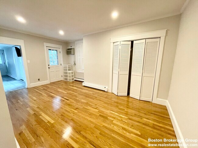 Foto del edificio - 130 P St