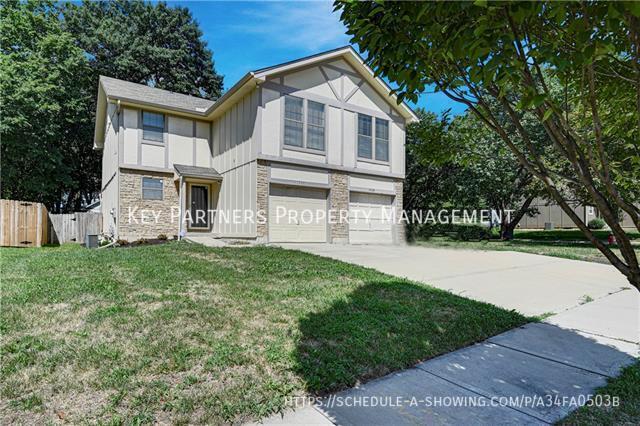 Foto principal - 13330 Walnut St