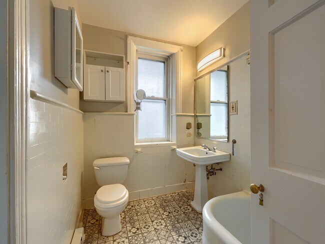 Foto del edificio - 1427-29 N Front St