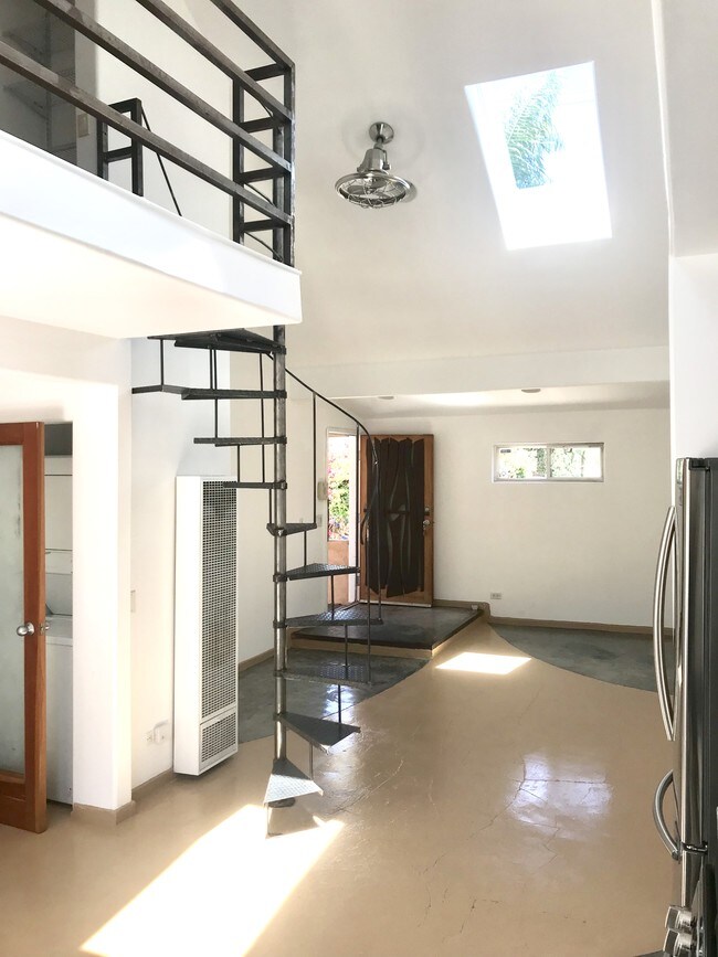 Foto del edificio - 711 6th Ave