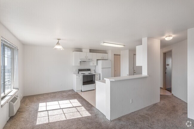 4HAB, 2BA - 1.260 ft² - Cougar Crest Apartments