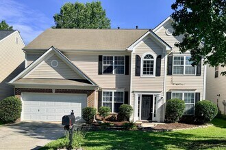 Building Photo - 1324 Emory Ln NW
