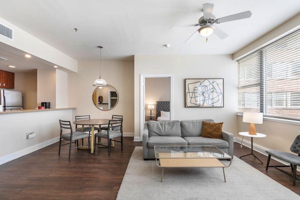 Foto principal - 925 Common St