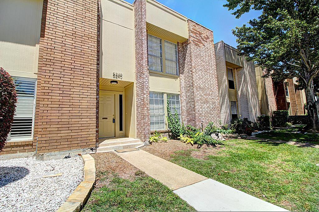 Primary Photo - 5240 Woodlawn Pl
