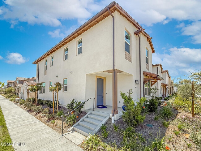 Building Photo - 227 Capistrano Dr
