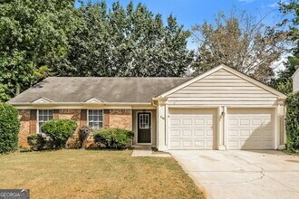 Building Photo - 640 Stonebridge Loop