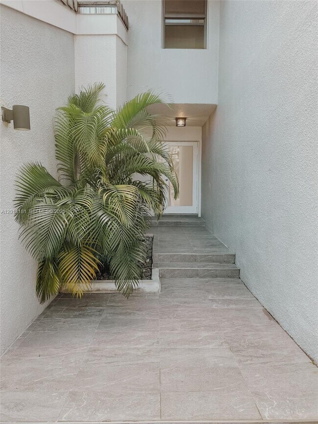 Foto del edificio - 316 Poinciana Island Dr