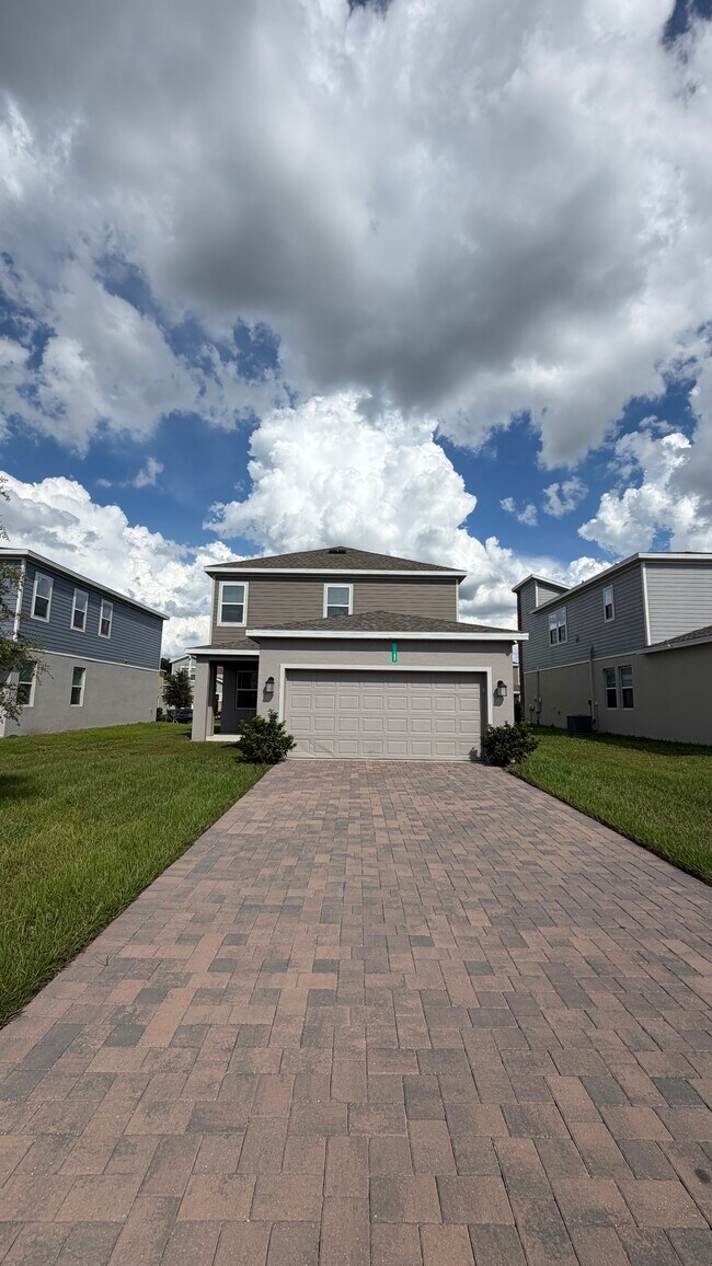 Foto del edificio - 2152 Sweet Honey Ln