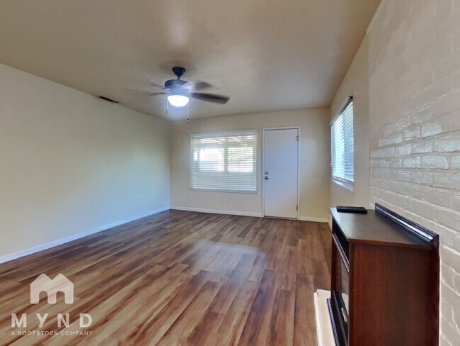 Building Photo - 1317 Rushden Dr