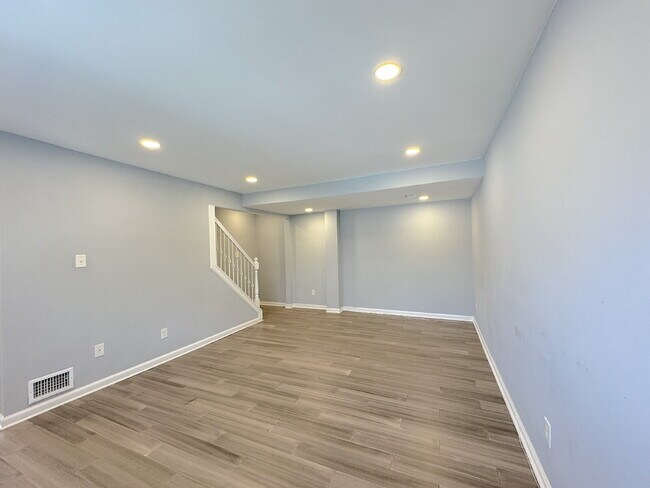 Foto del edificio - Comfortable Living in a Convenient Lorton Location