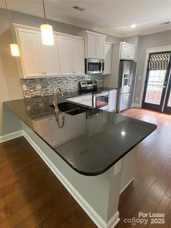 Building Photo - 31 Myrtle St