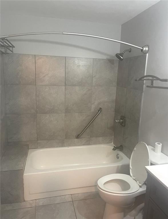 Foto del edificio - 684 McGill Pl NE