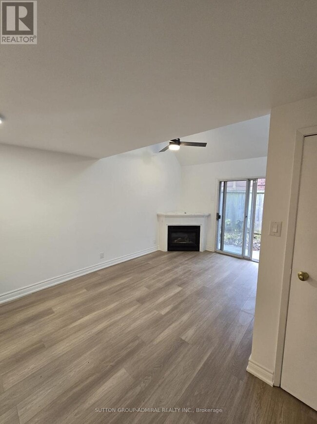 Building Photo - 41 Vly Vw Rd