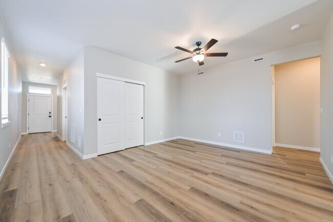 Foto del edificio - 18338 E 93rd Pl