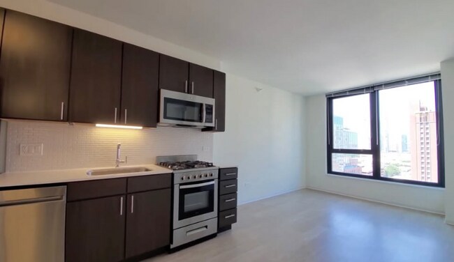 Foto del edificio - 185 W Superior St