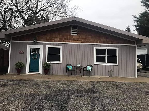 Building Photo - 6690 W Virnetta Dr