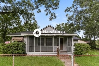 Building Photo - 3114 N 3rd St Cir