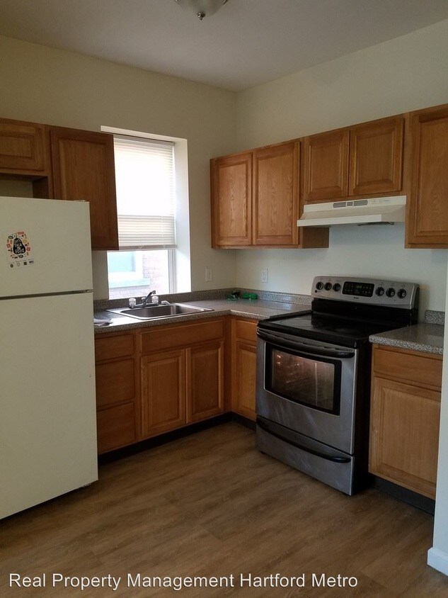 Primary Photo - 209-211 Westland St