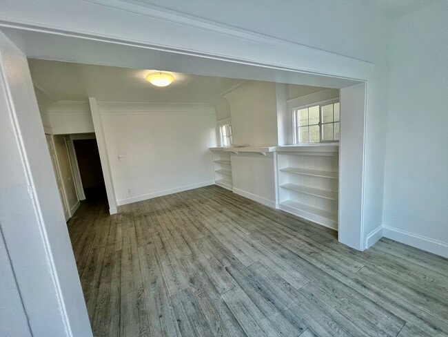 LIVING ROOM - 1853 W Adams Blvd