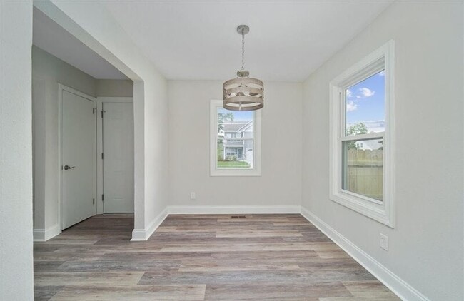 Foto del edificio - 2208 Silbert Rd