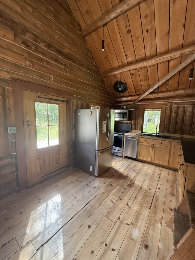 Building Photo - 6370 N Steen Rd